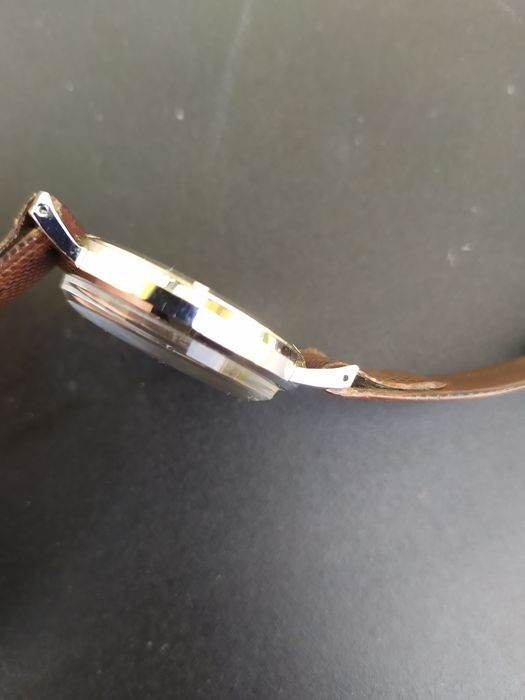 Винтидж швейцарски часовник Certina