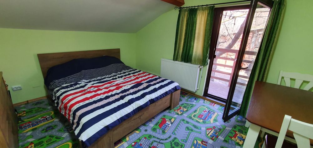 Închiriez casă LIBER REVELION