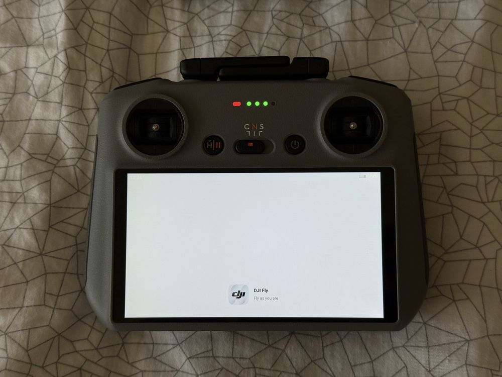 DJI Air 3 Fly More Combo + ND Филтри + DJI RC 2 с дисплей