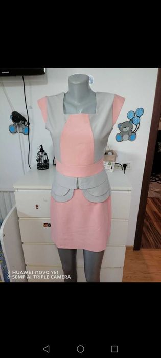 Rochii elegante M
