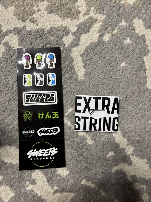 Kendama Sweets Broken Bones Natural semnata de Bisoi si Mocioiu