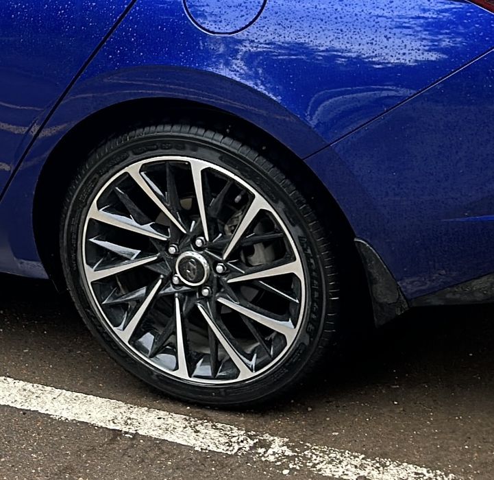 Продам диски+шины летние. Подходит на японцев и корейцев.