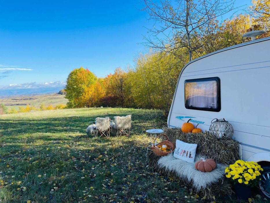 Rulotă de închiriat - libera de REVELION