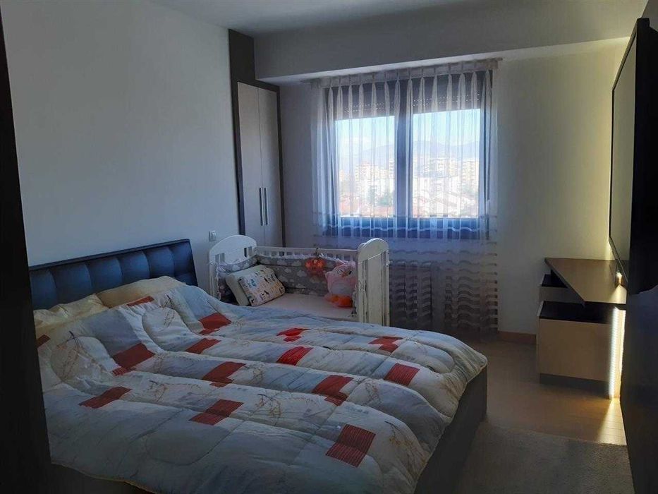 Дава се под наем Двустаен апартамент в Бургас, Меден рудник - зона А - 56 кв.м за 178.5 € - Снимка #2