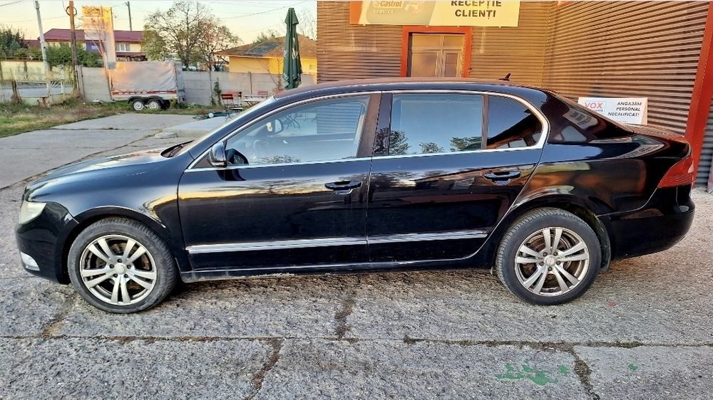 Vând Skoda Superb 4x4 2,0 TDI 170 CP