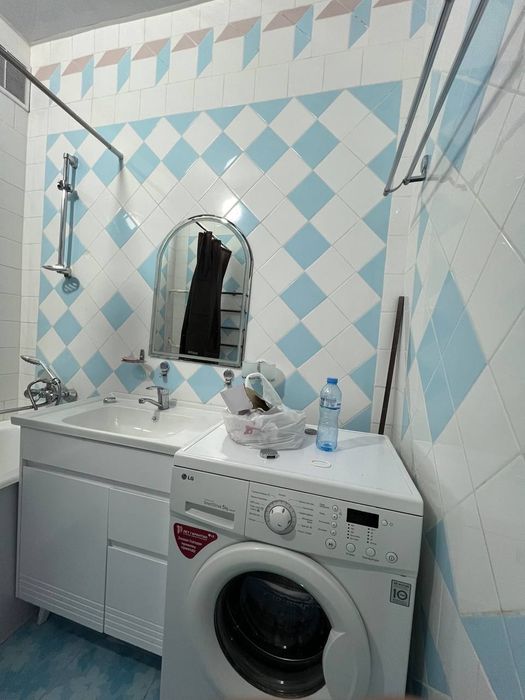 Срочно Продаётся ДрНар 3/6/9 с мебелью техникой ремонт хороший !