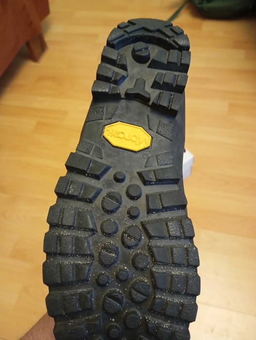 "MEINDL Borneo Lady", дамски туристически обувки