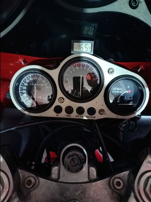 Kawasaki ninja ZX600F