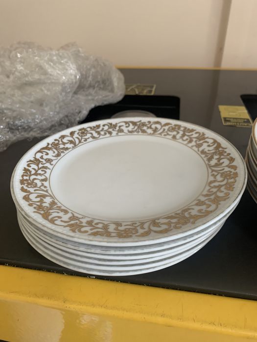 Продаю тарелки в идеальном состоянии