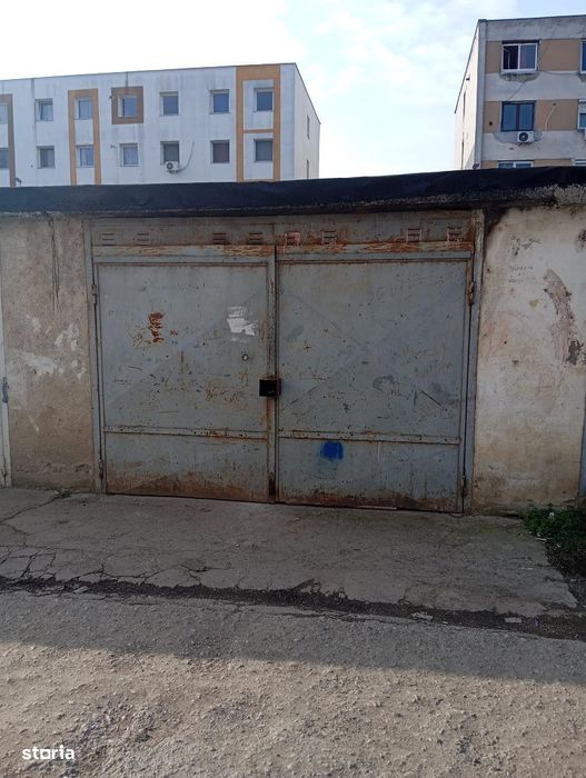 Garaj de Închiriat pe Strada Ostrovului – 22 mp