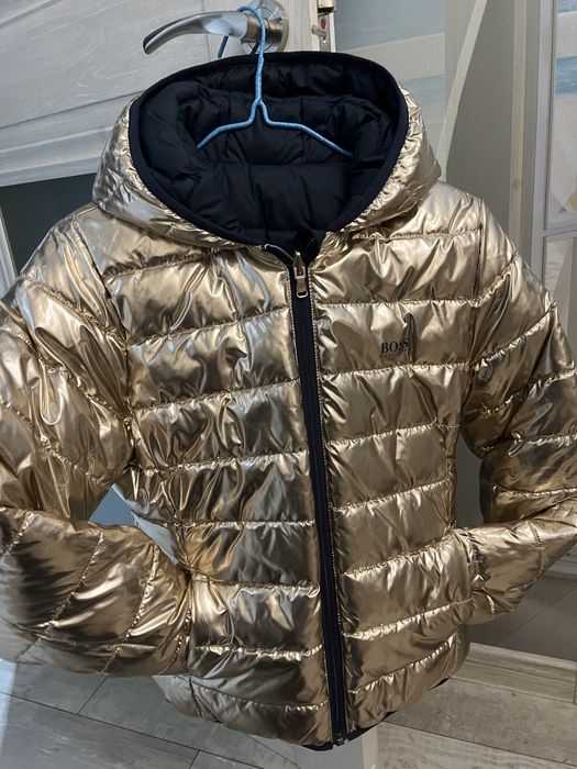 Яке Boss двулицево момиче