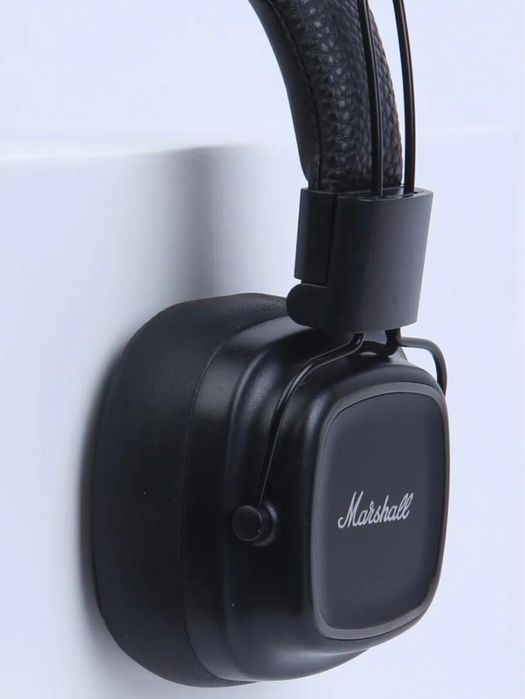 Наушники Marshall