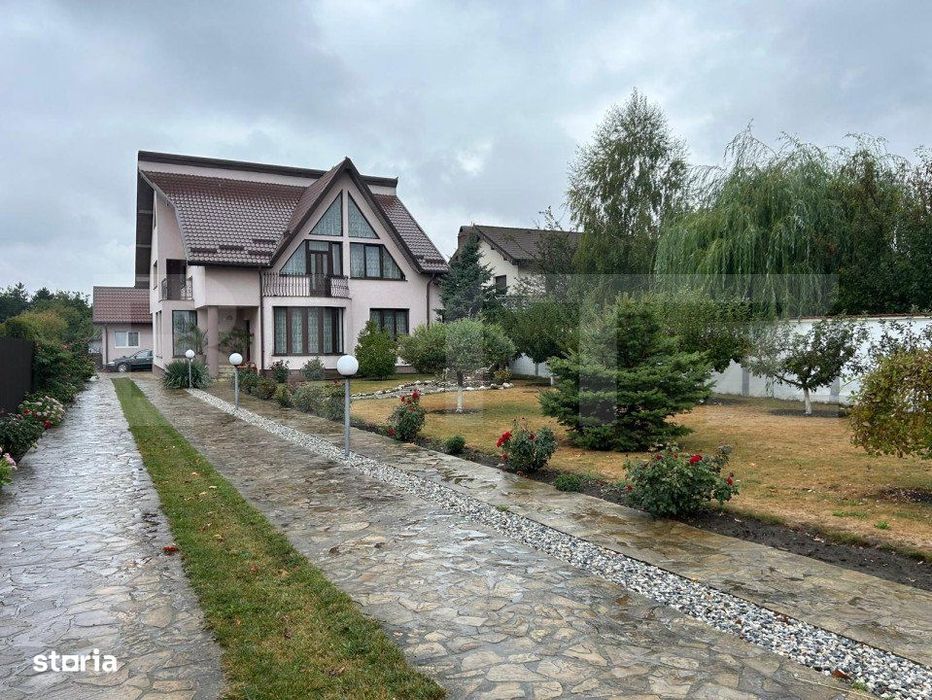 Casa multifunctionala, 200 mp utili, 1600 teren , zona Campusului Moar