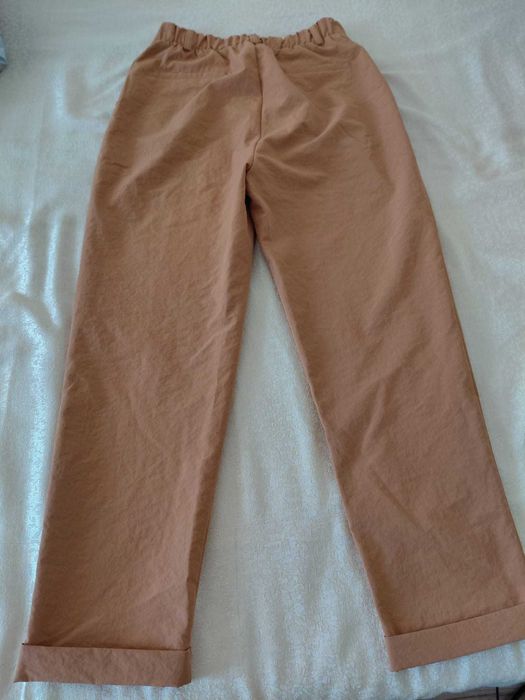 Pantaloni de primavara -vara