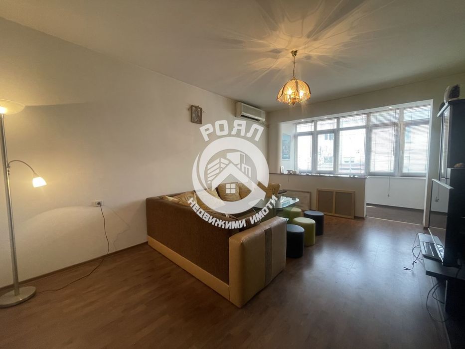 Продава се Тристаен апартамент в Пловдив, Прослав - 185 кв.м за 838 €/кв.м - Снимка #5