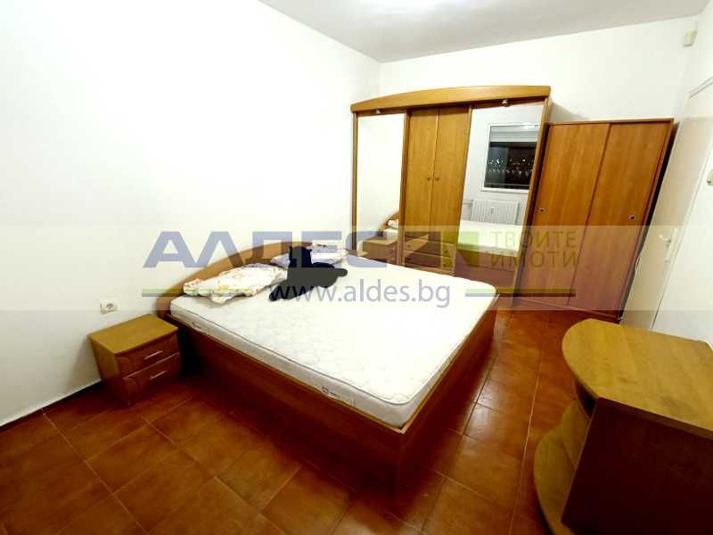 Продава се Тристаен апартамент в София, Дружба 2 - 103 кв.м за 2319 €/кв.м - Снимка #13