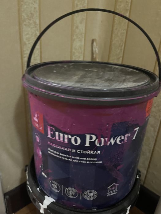 Продам краска для брендовой стены