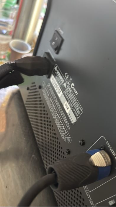 Mixer Activ Mackie PPM 608 2x500w in stare foarte buna