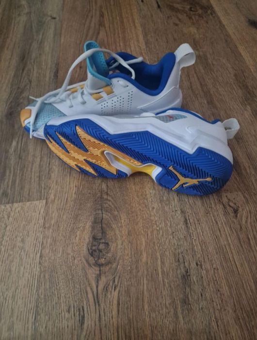 Спортни маратонки Jordan