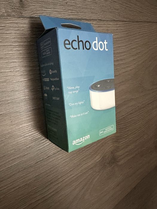 Boxa inteligenta amazon echo dot