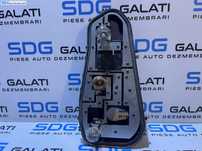 Soclu Suport Bec Becuri Stop Lampa Tripla Dreapta Dacia Logan 1 Facelift 2008 - 2012