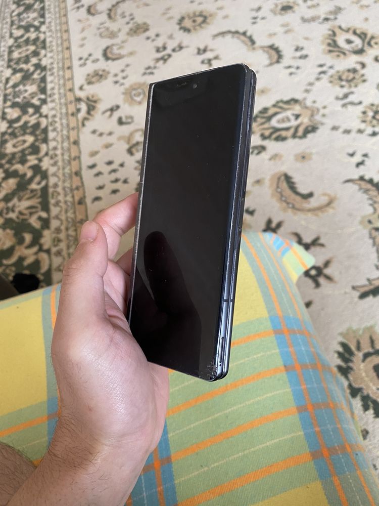 Samsung z fold 2