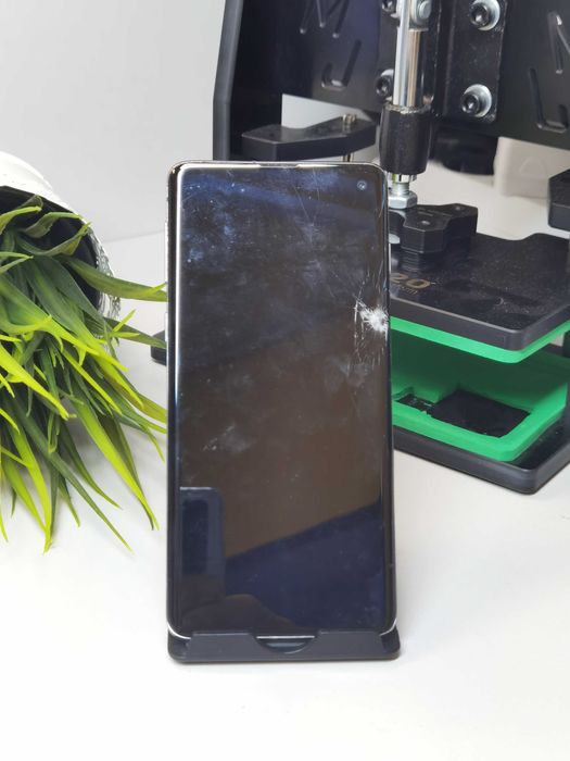 Samsung s10 за части