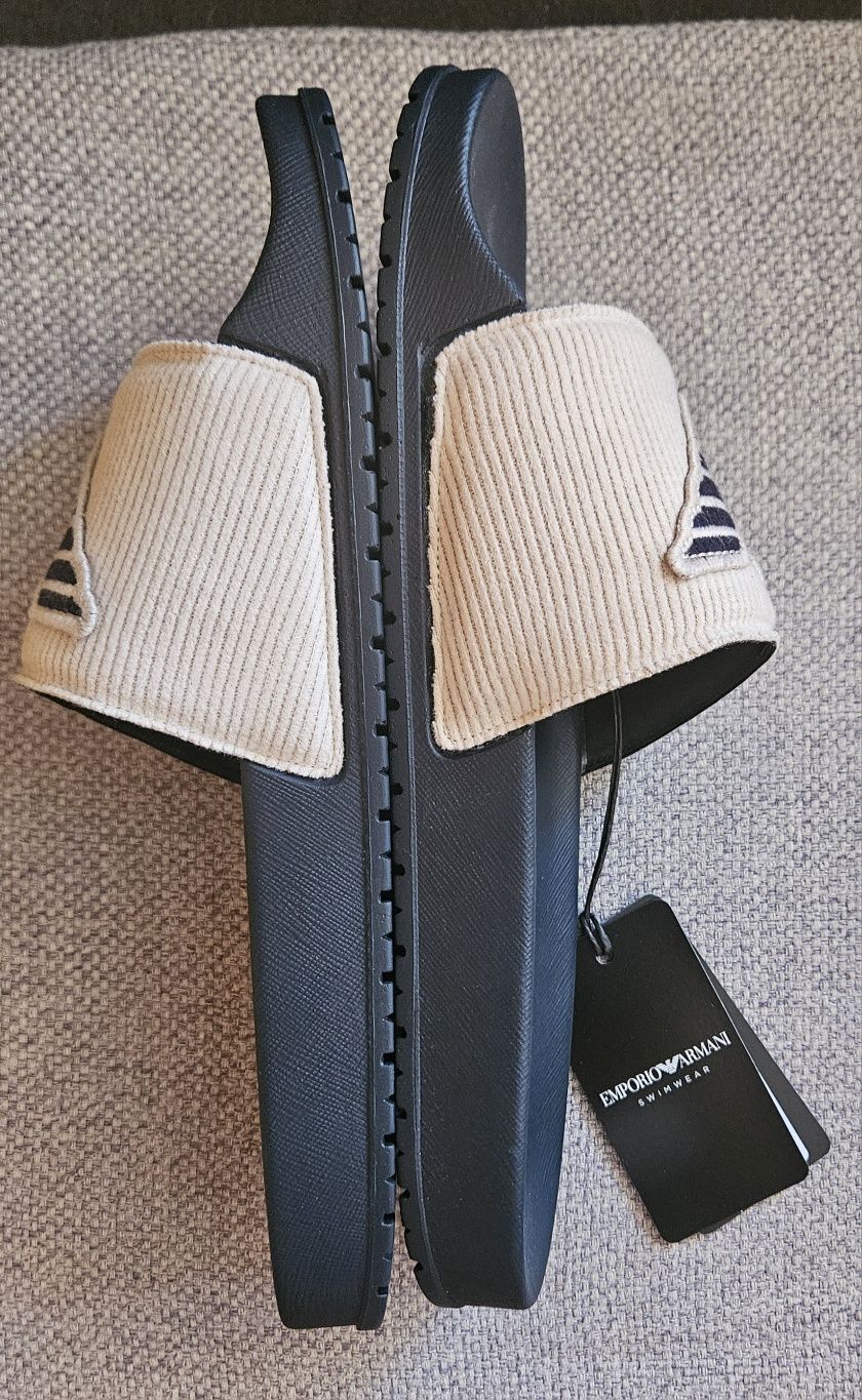 Slapi Emporiu Armani