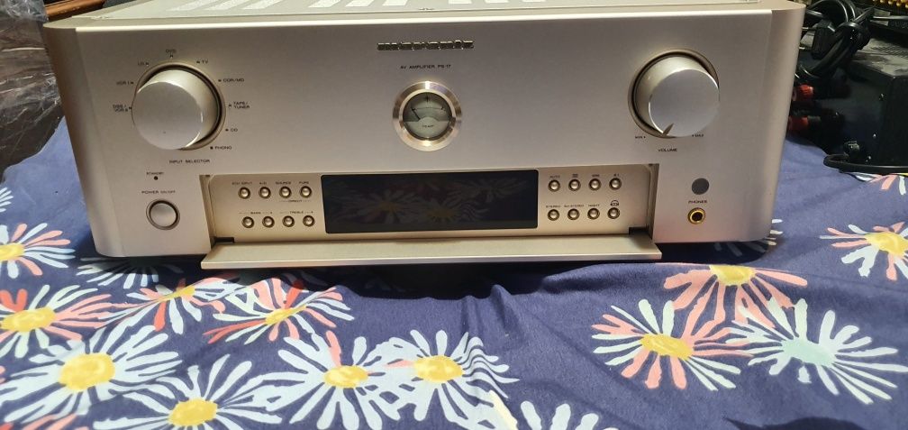 Marantz PS 17 si Pioneer sx 750
