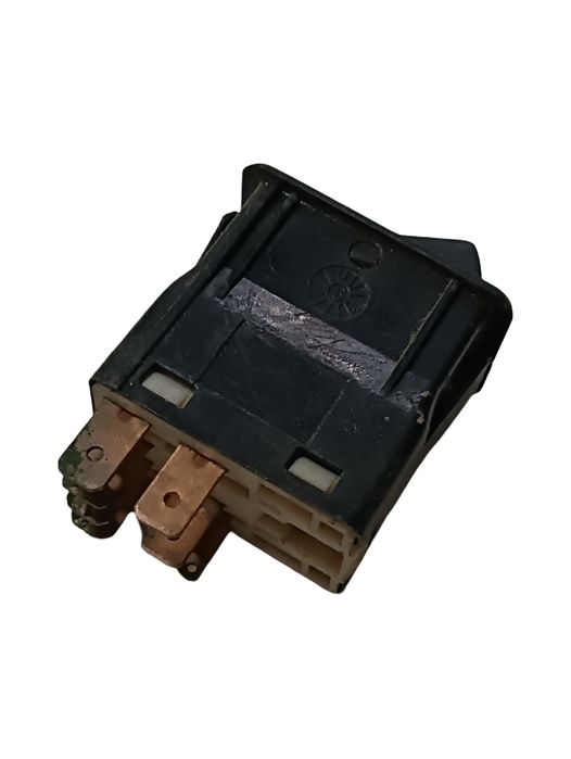 Alte comutatoare/butoane/selectoare LADA NIVA 2121, 2131 1976 - >