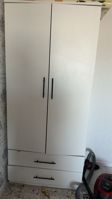 Продам шкаф пользовались мало