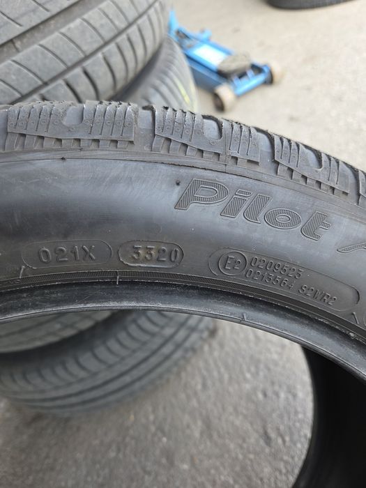 245/45/18 Michelin alpin pilot MO Runflat