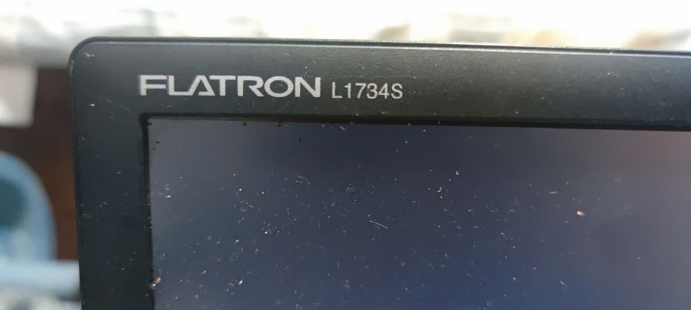 Продам монитор и клавиатуры