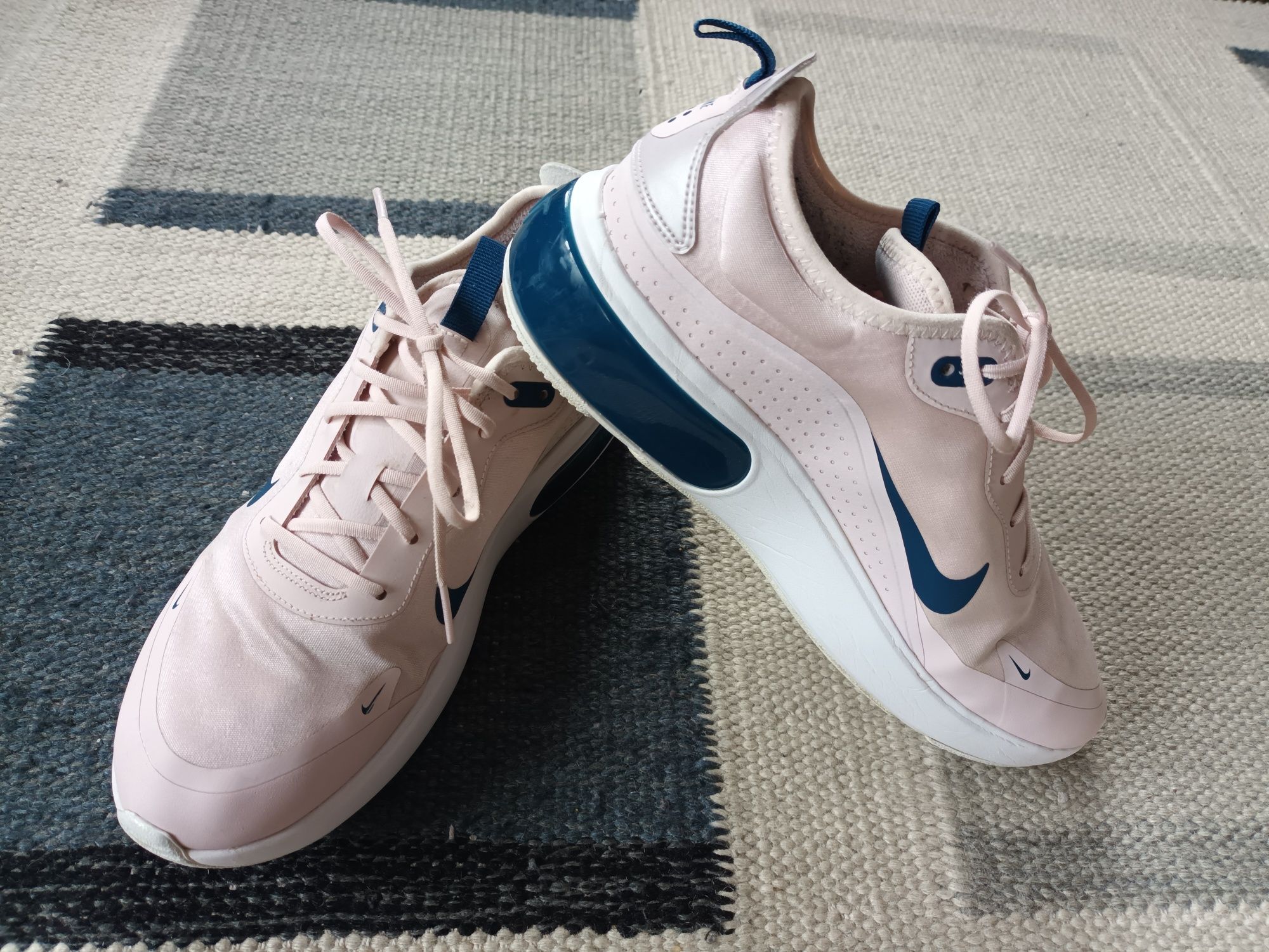 Pantofi sport/adidasi Nike Air Max Dia Barely Rose/Blue, nr. 41