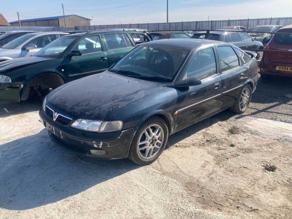 Vectra B X25XE V6 Вектра б 2.5 в6 на части