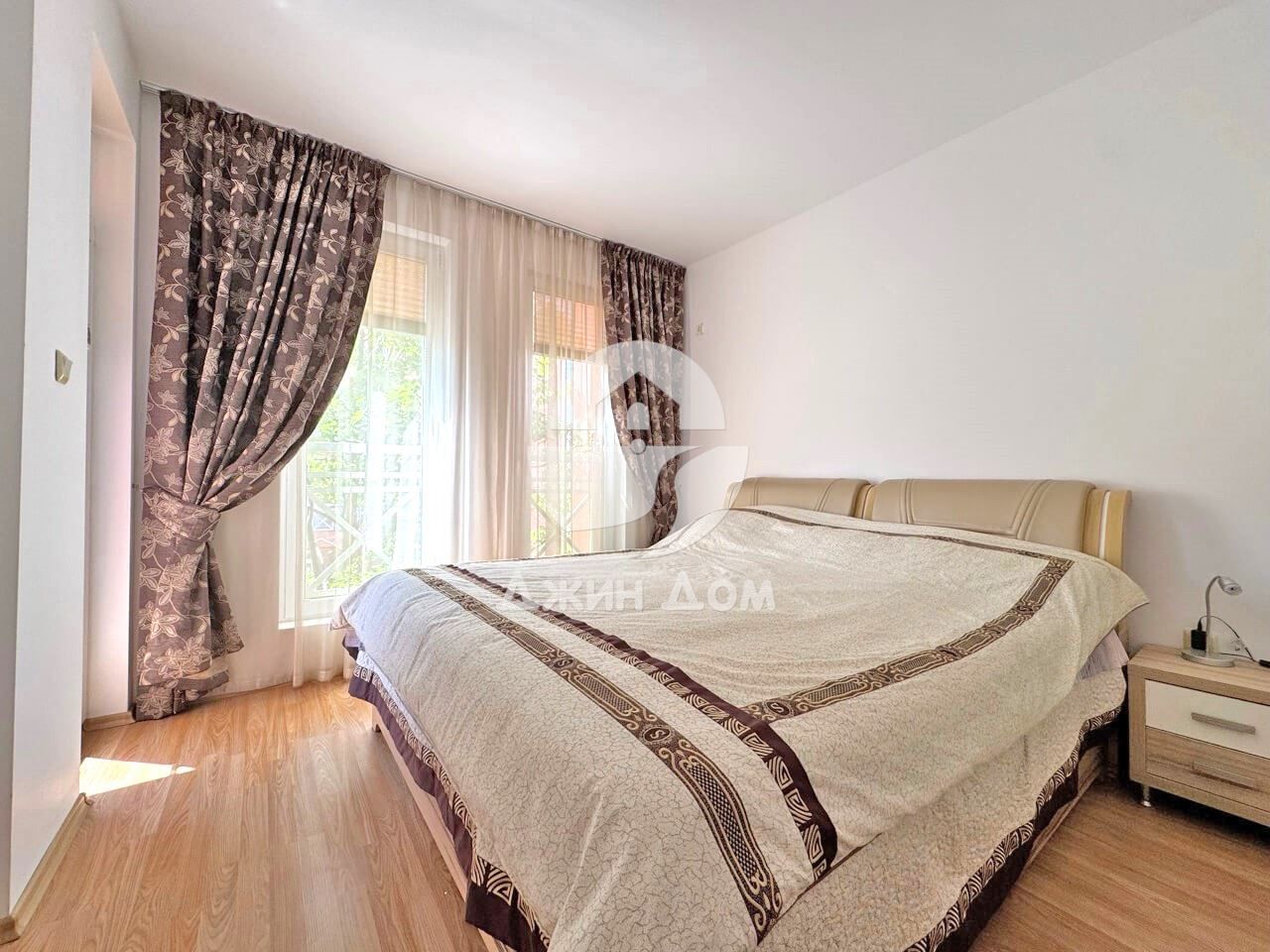 Продава се Тристаен апартамент в к.к. Слънчев бряг - 77 кв.м за 819 €/кв.м - Снимка #5