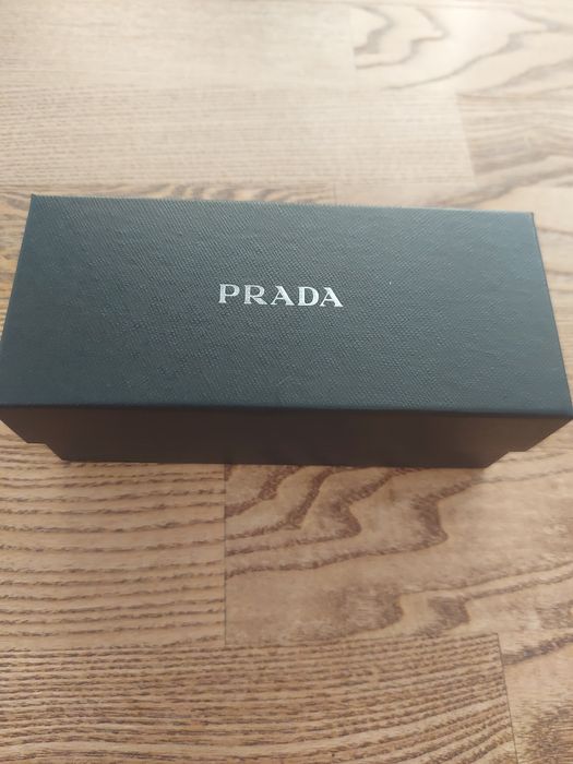 Ochelari de soare Prada