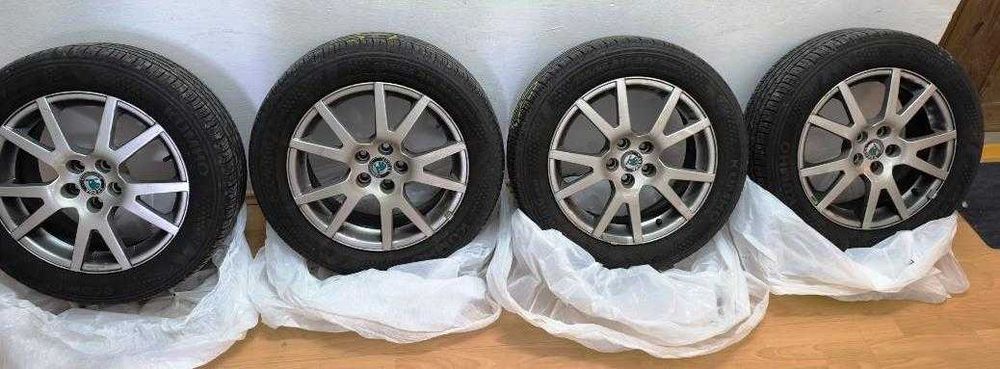 anvelope vară 205\55\R16 Kumho Ecowing, NOI, jante orig.Skoda “Spider”
