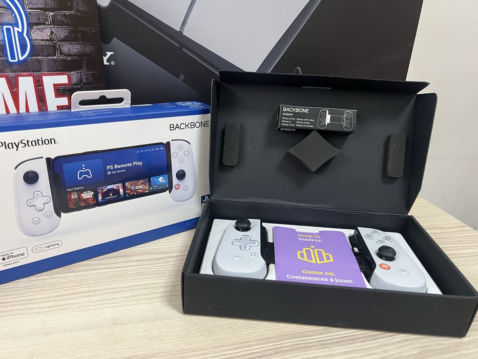 Backbone playstation 4-5 cu adaptor lightning