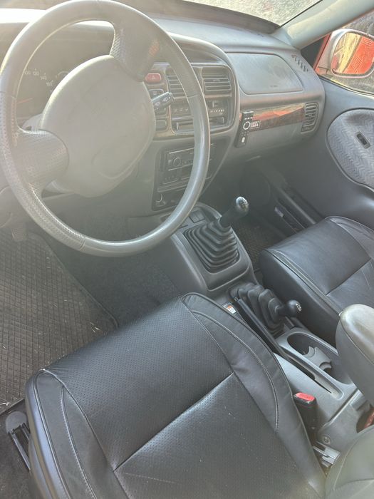 De vanzare Suzuki Grand Vitara 2.0 bebzina 2 BUC