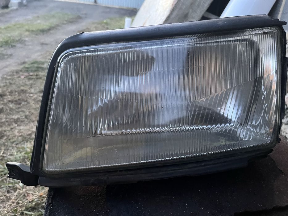 Фара volkswagen b3 продам