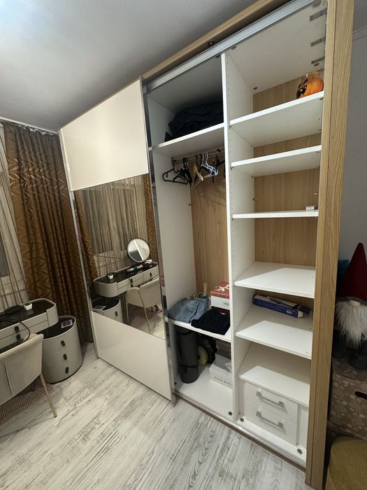 Dressing Dulap dormitor