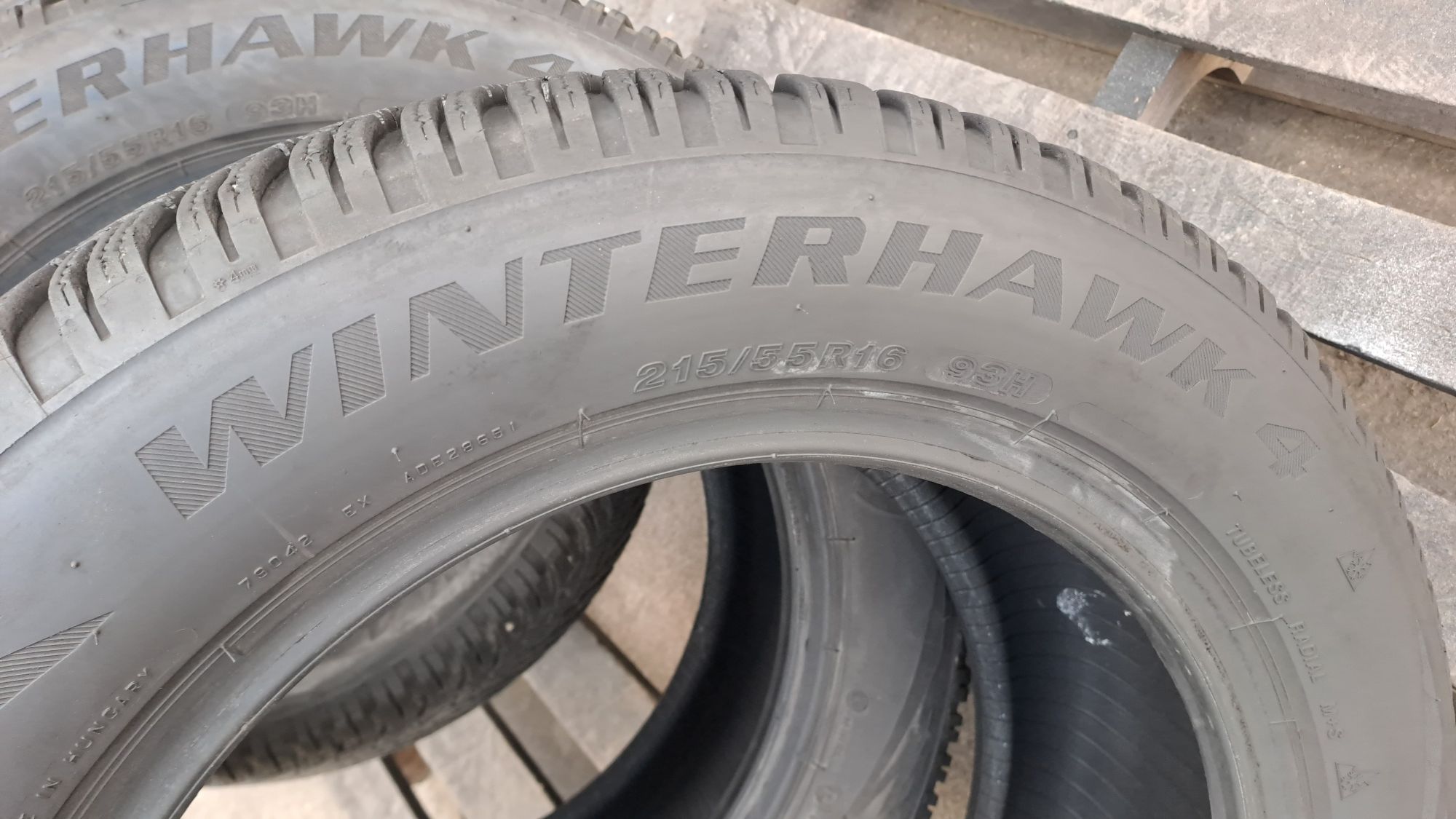 4бр. Почти Нови 215/55/16 Firestone 2022/ Winterhawk 4