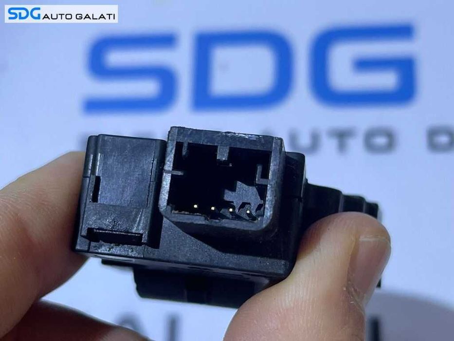 Motoras Grila Clapeta Clapete Aeroterma BMW Seria 1 F20 F21 2011 - 2019 Cod T1015556H