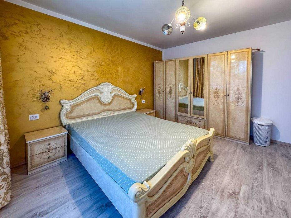 Продава се Къща в Българово - 280000 кв.м за 1 €/кв.м - Снимка #12