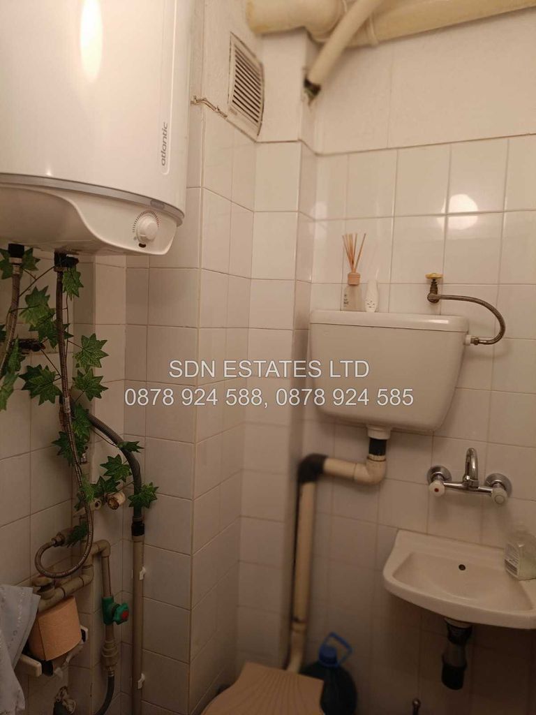 Продава се Двустаен апартамент в Казанлък - 70 кв.м за 1312 €/кв.м - Снимка #7