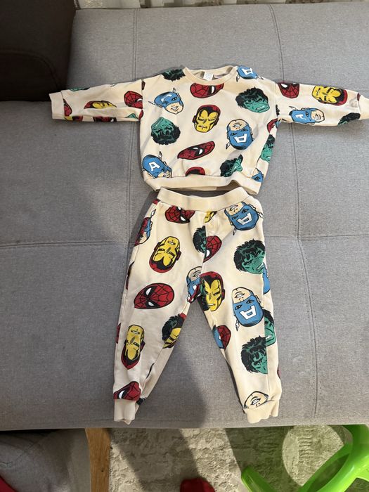 Camasa cu papion si pantaloni crem , noi cu eticheta , marimea 12 luni