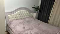 Продам двух спальную кровать с матрасом  в отличном состоянии