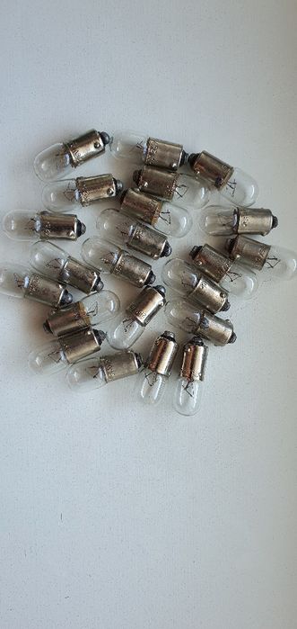 Лампочки  СССР.  26V  0.12 A
лампочки с нитью накаливания
 26 вольт  0