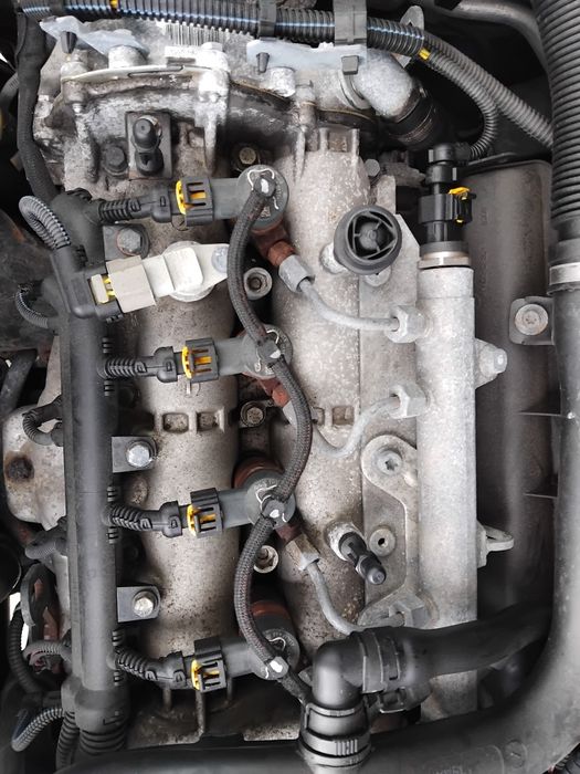 Bara fata Opel Meriva 1.3 cdti